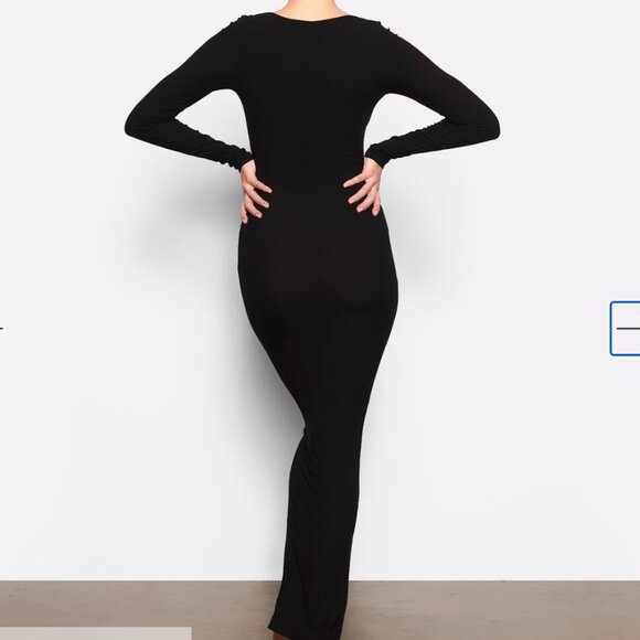 SKIMS Iconic Lounge dress β Square Neck β US Size 8-10 - Picture 2 of 9